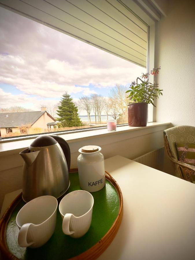 Vaerelse Med Udsigt Over Limfjorden - Rolige Omgivelser Og Adgang Til Flot Have Nykobing Mors Luaran gambar